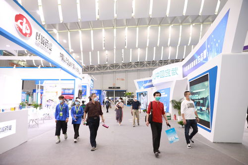 佛山科創盛宴 全國發明展2300余項成果匯聚，教育科技引領未來